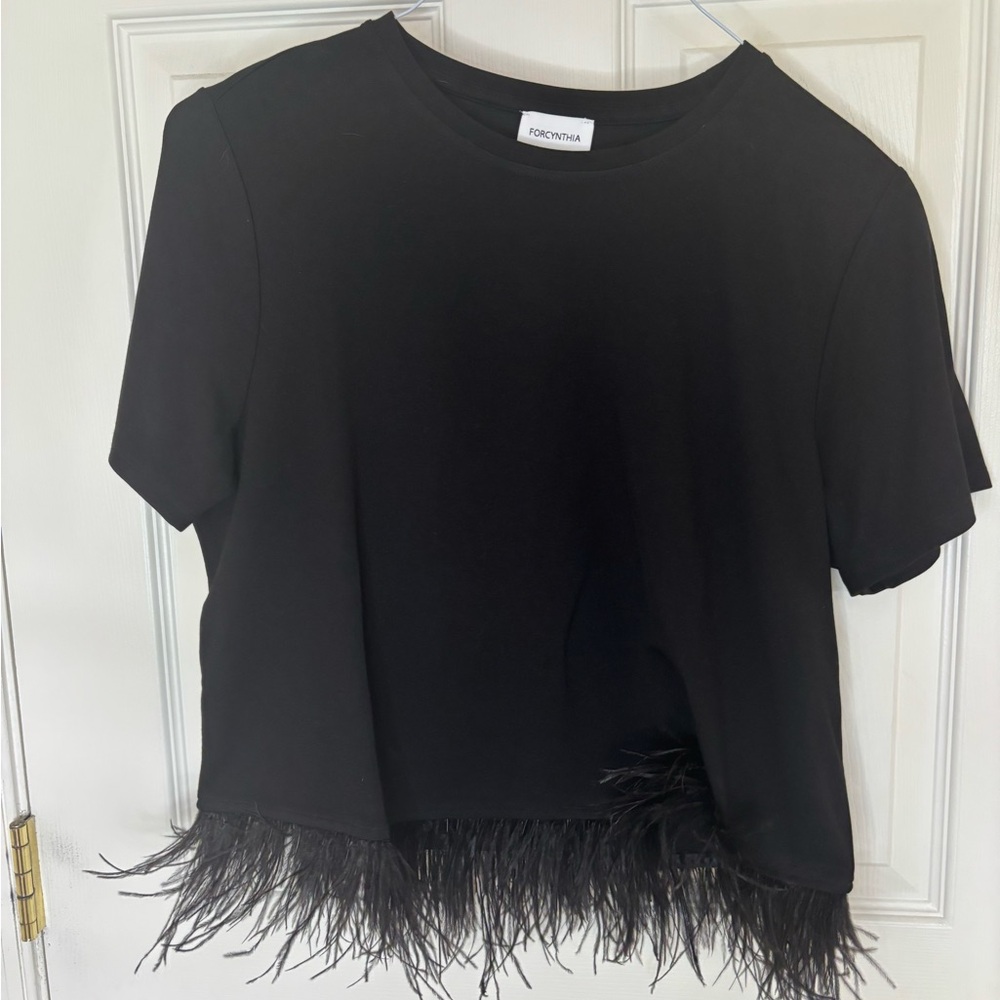 For Cynthia Black Short Sleeve Feather Hem Tee